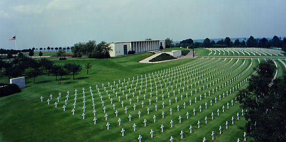 http://www.abmc.gov/images/hc4w.jpg http://www.abmc.gov/images/hc4w.jpg