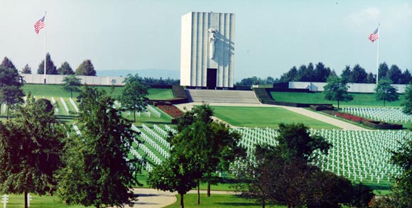http://www.abmc.gov/images/lo3w.jpg http://www.abmc.gov/images/lo3w.jpg